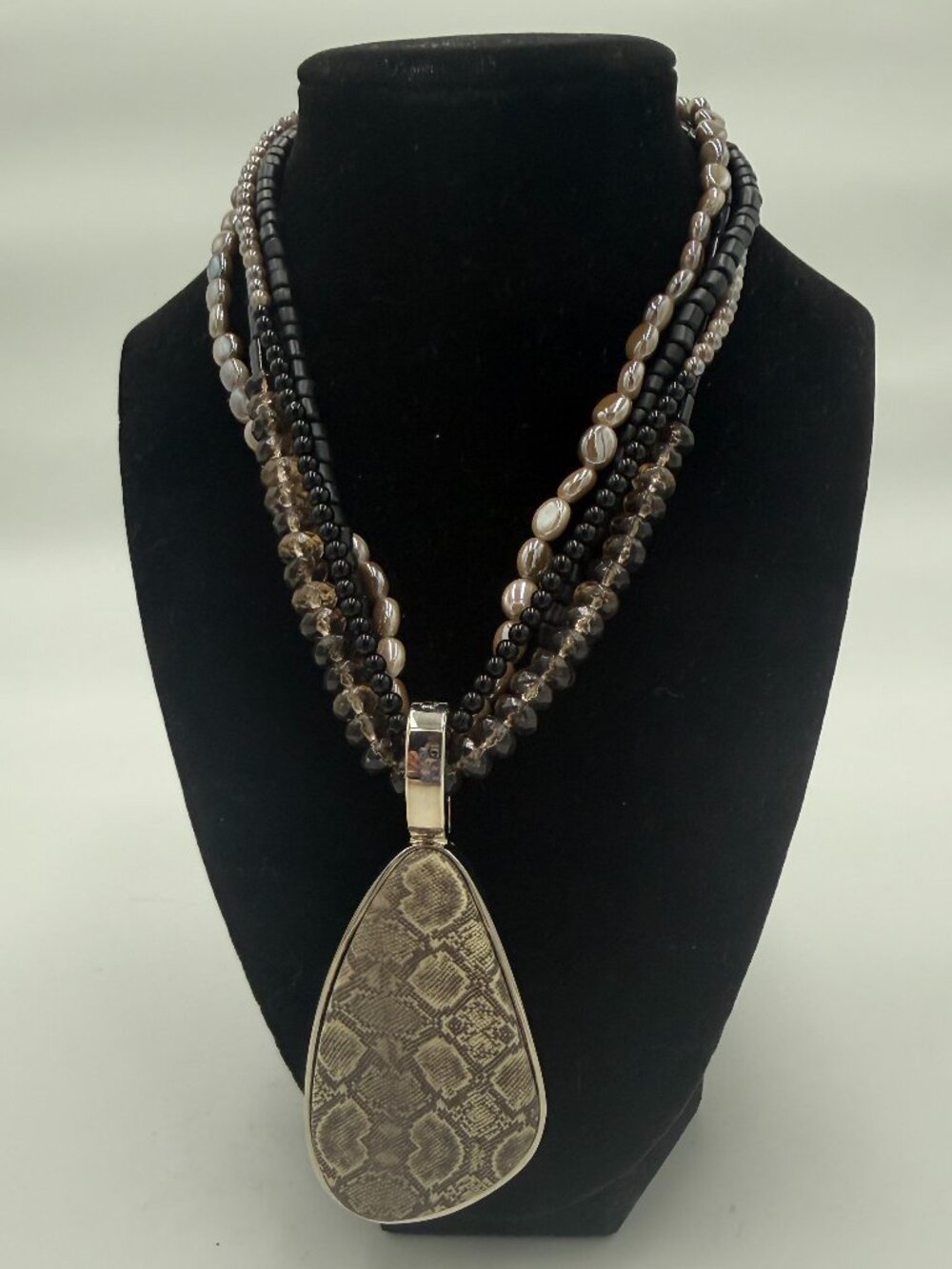 Premier Designs Rich & Famous Reversible Pendant Statement Necklace New